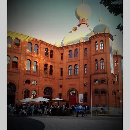 @sholubi - Charming, Quiet & Cozy! Apartament